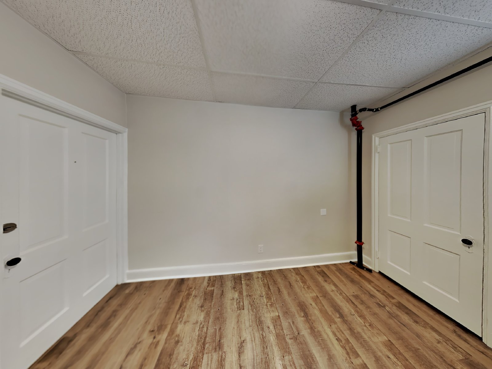 Pet-Friendly 1BR Available Now! property image