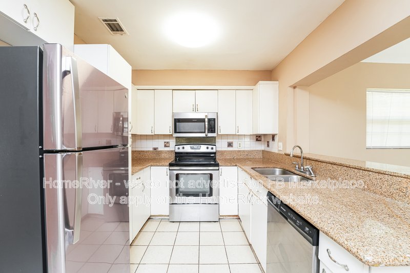 Your New Home Awaits! 3355 Valley Bend Rd Atlanta  GA 30349 property image