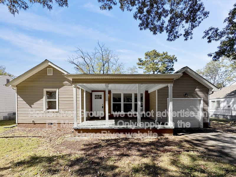 Spacious 4-Bedroom Home Near I-75 &amp;amp;amp;amp;amp;amp;amp;amp;amp;amp;amp; I-24 ? Modern Up property image