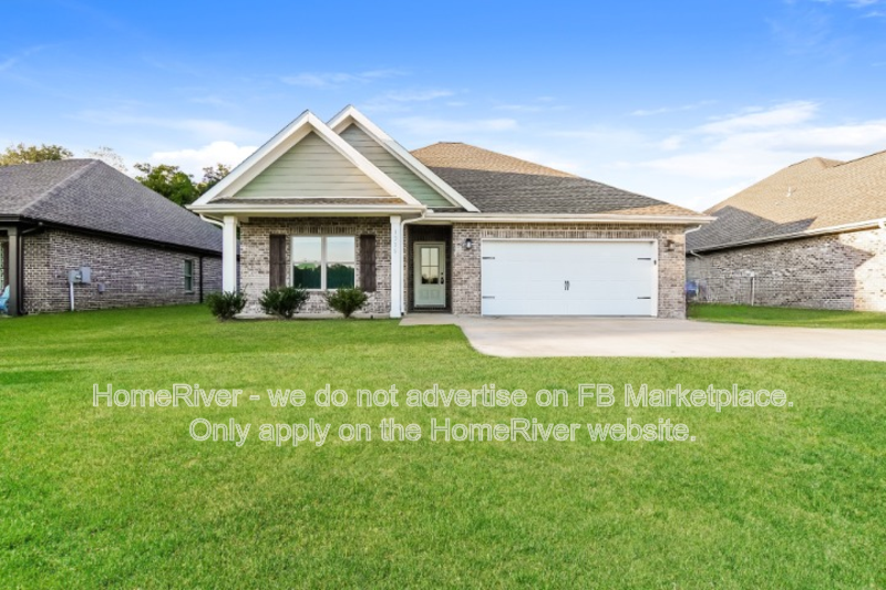 Available Now! Amazing 3 bedroom 2 bath home! property image