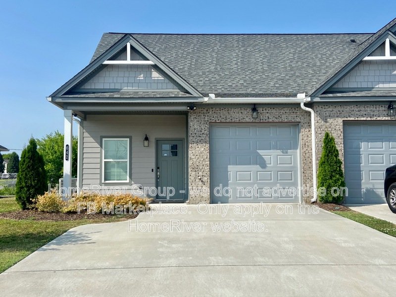 Spacious 2 Bedroom, 2.5 Bath Corner Unit with Garage in Cleveland, TN property image
