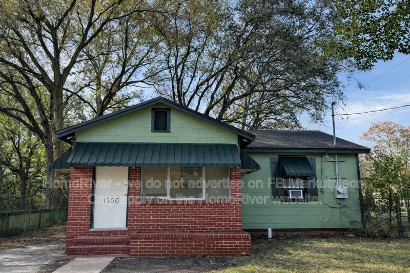Move in Ready! 1550 W 11TH ST JACKSONVILLE FL 32209 property image