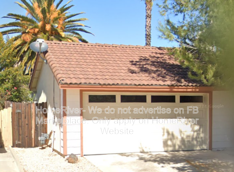 Fridge Included | Close to Costco | 3 Bedrooms property image