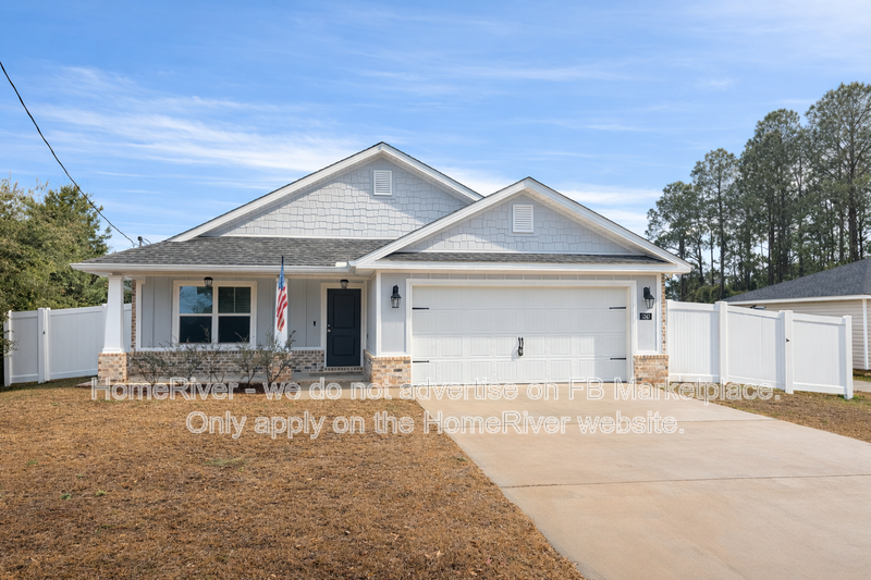 Coastal Living 3BD/ 2BA Home in Gulf Breeze property image