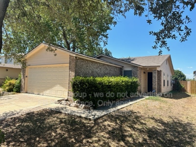 3-Bedroom | 2-Car Garage | Fenced Yard. property image