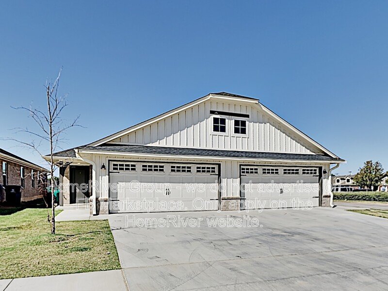 Beautiful 2 bd/2 ba Duplex for Lease in Midwest City!!! property image