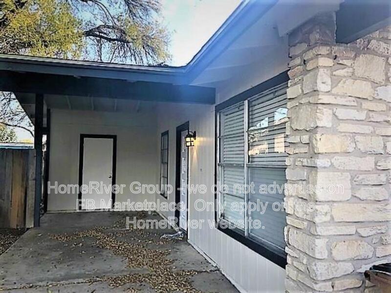 3 BR Duplex | Gas Cooktop | Fenced Yard | property image