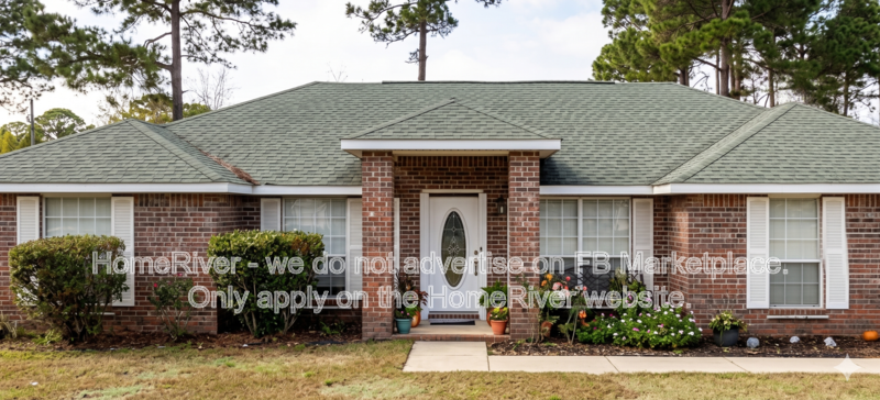 Spacious 4BR Home for Rent at 1005 Ashley Rd, Milton FL property image