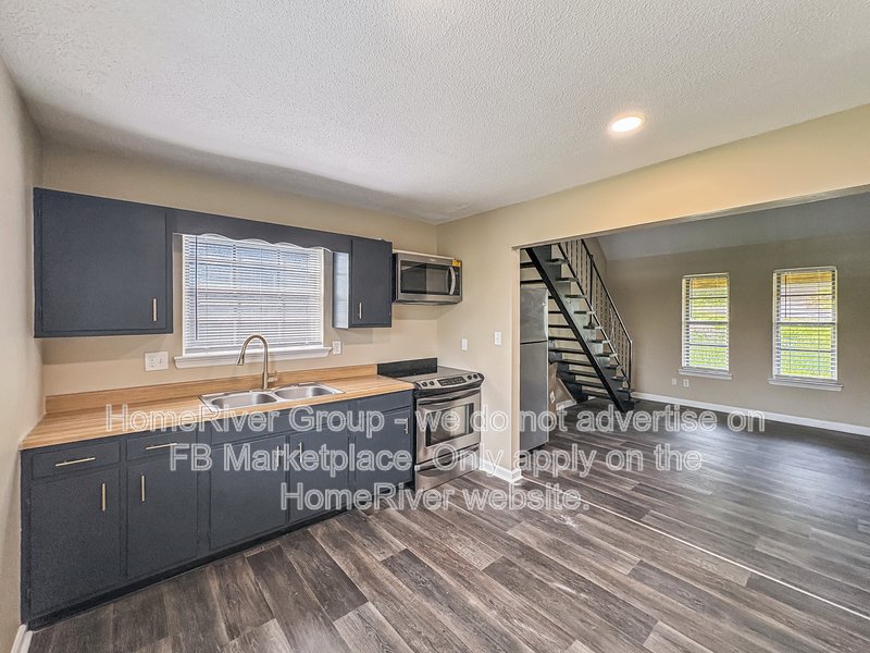 Pet-Friendly | 1BR Loft Apt | Spacious Closet property image