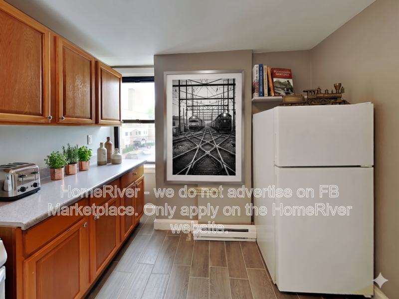 Your home awaits! 33 S 18th St Unit 2 Harrisburg PA 17104 property image