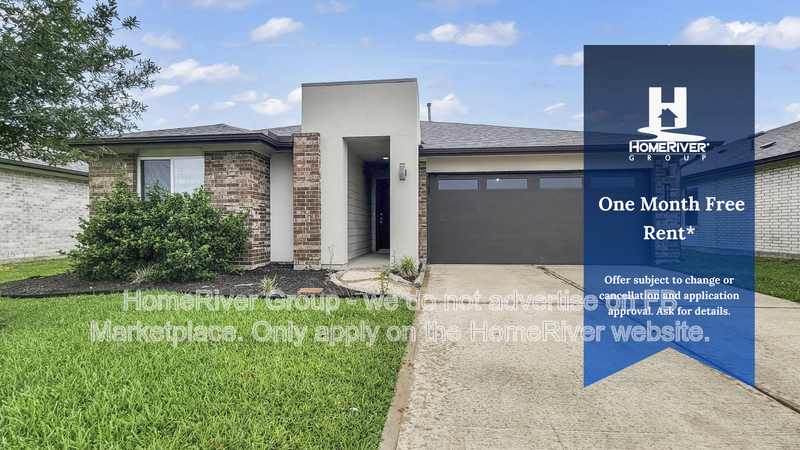 Pet Friendly! | Fenced Yard | Fridge included property image