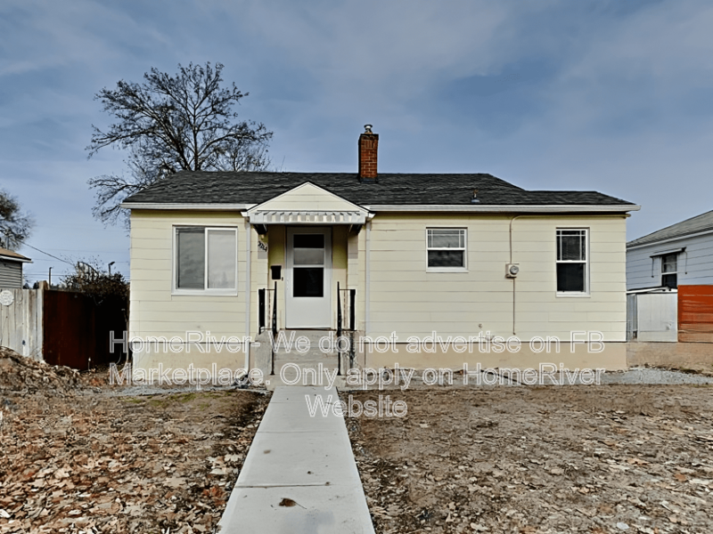 IN UNIT WASHER &amp;amp;amp;amp;amp;amp;amp;amp;amp;amp;amp; DRYER | DETACHED GARAGE | DOG FRIEN property image