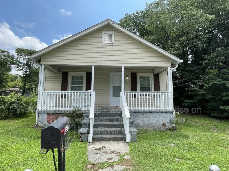 Newly Renovated | Hardwood Flooring | A MUST SEE! property image