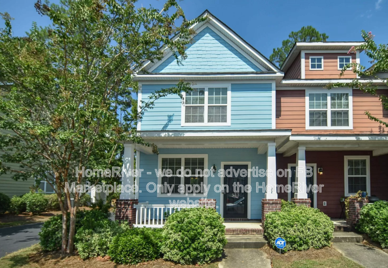 Beautiful condo I Corner lot I property image