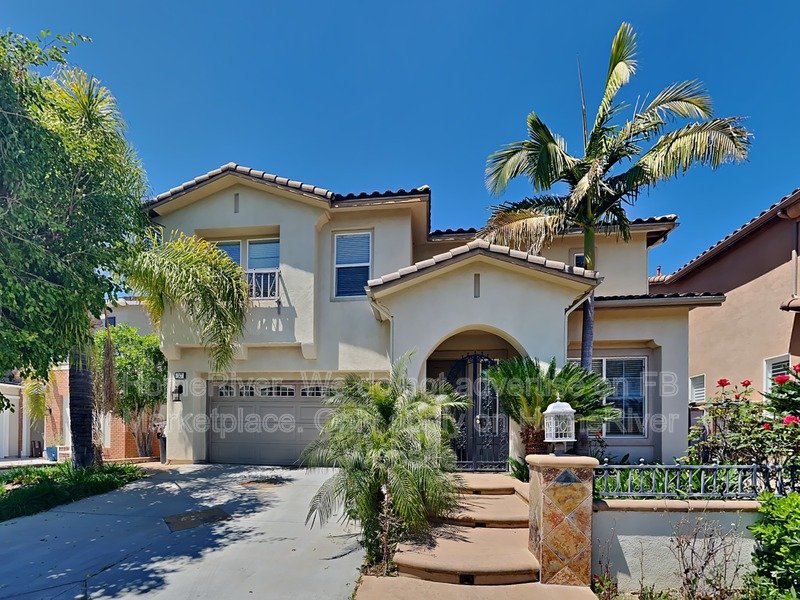 Beautiful Newer Built Home on Quiet Street w/Mountain Views! property image
