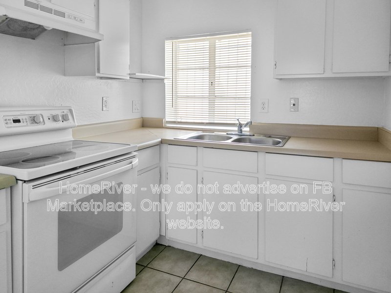 Cozy one bedroom w/one bath property image